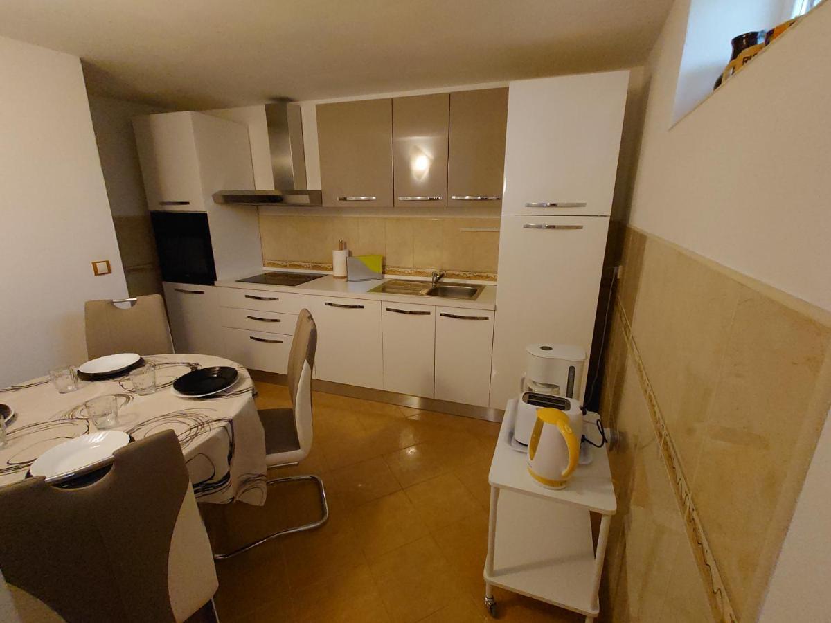 Apartmani Lea Jadranovo Exterior foto